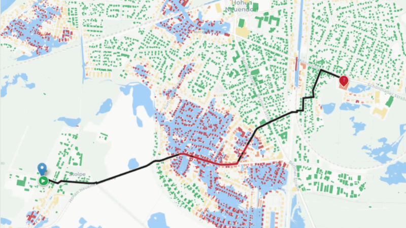 Animated preview of flood-aware evacuation routing comparing safe and direct paths